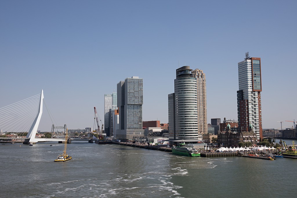 rotterdam haven havenstad hdr scheepvaart skyline euromast kop van zuid erasmusbrug erasmus mc europoort botlek maasvlakte
